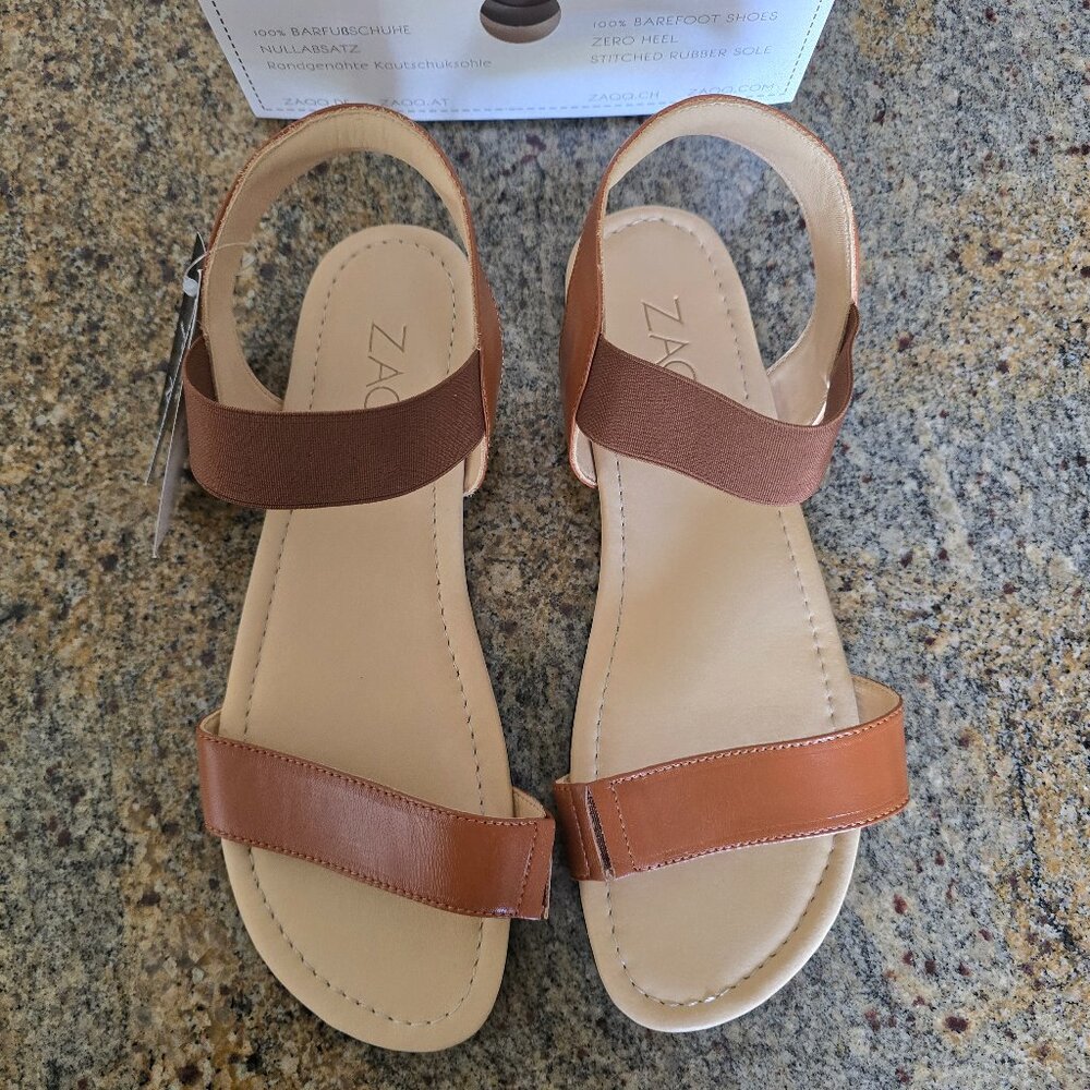ZAQQ Sliq Cognac NWT